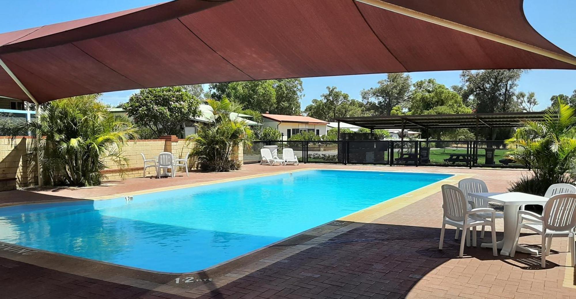 Banksia Tourist Park Hotel Perth Exterior photo