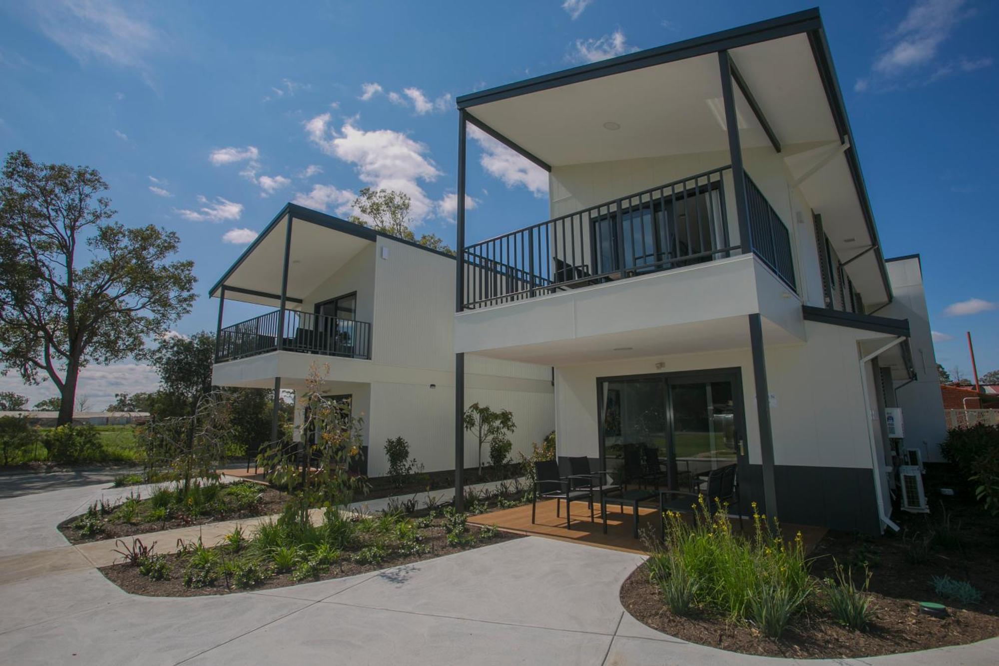 Banksia Tourist Park Hotel Perth Exterior photo